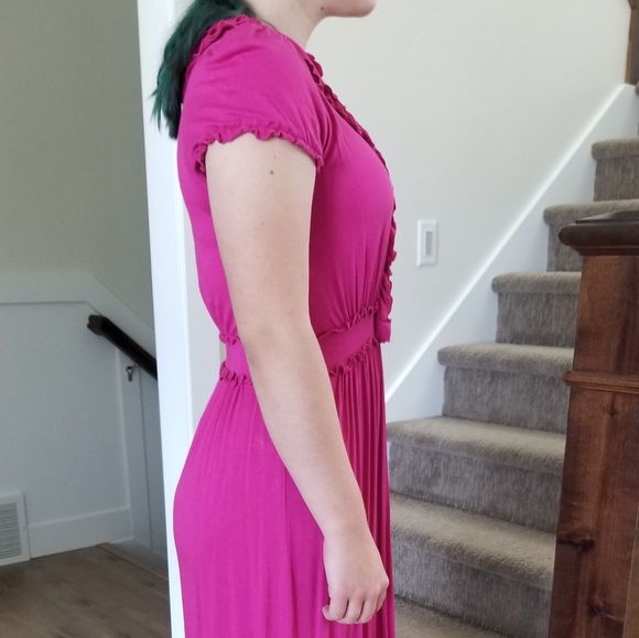 Dress - Picture 4 of 6